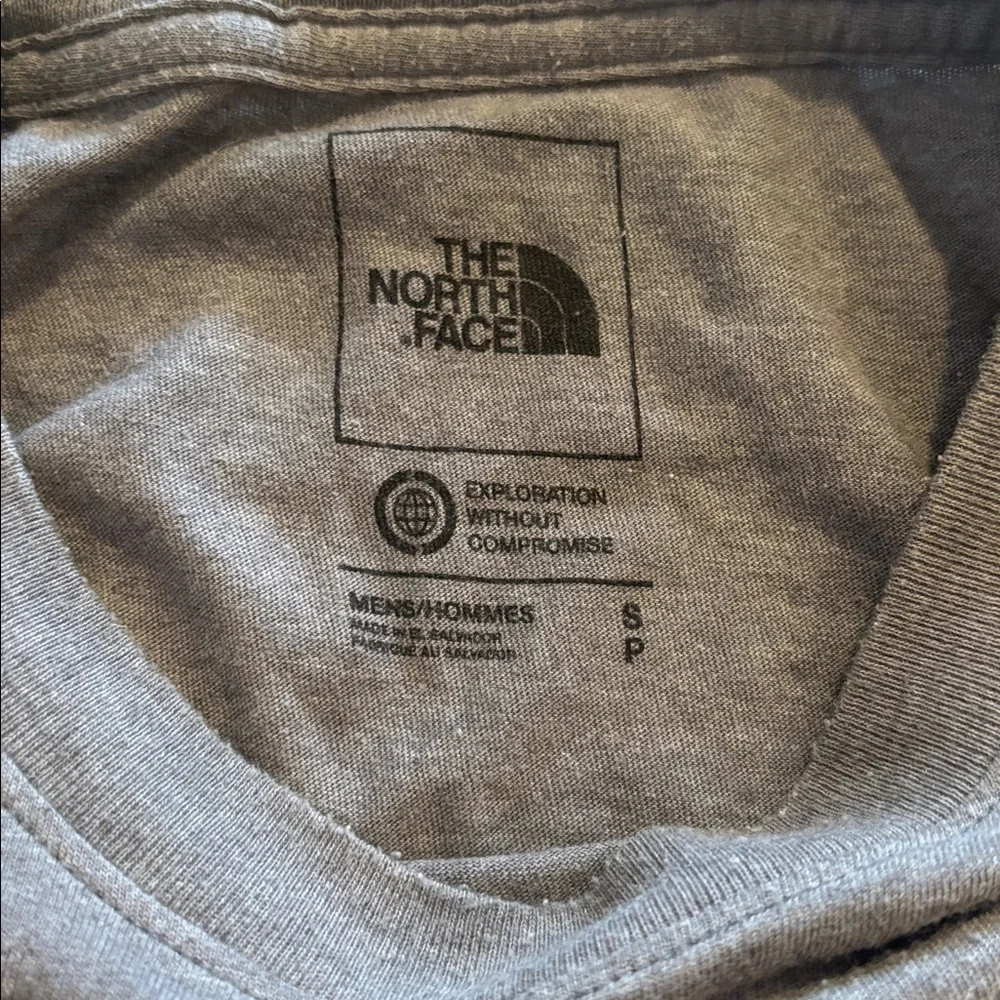 The North Face Men’s Box Logo Dark Grey Long Sleeve T-Shirt Size Small